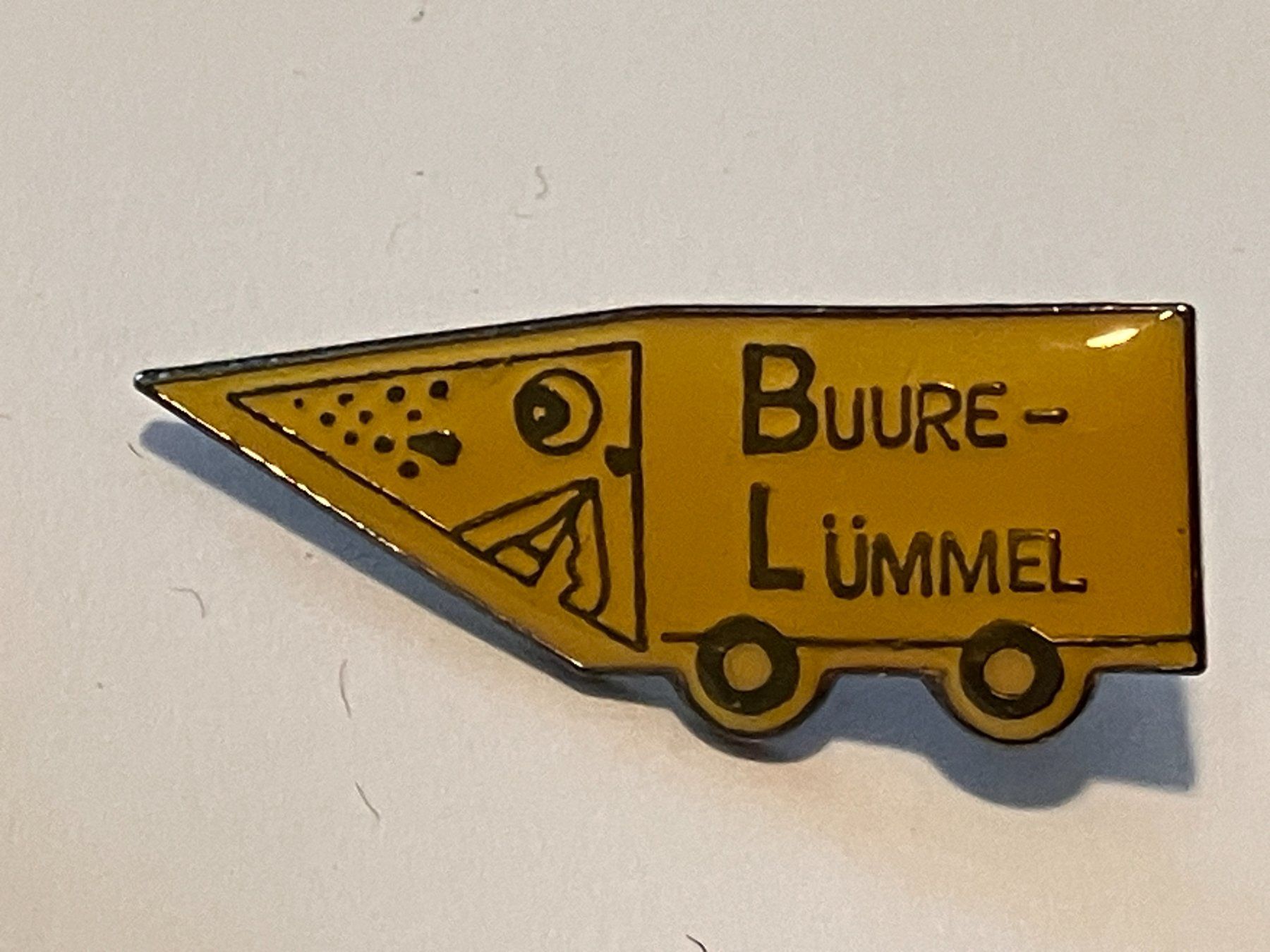 Placchette & Badge: 1 Pin Buure Lümmel – Usato da Basel venduto da djwwpp