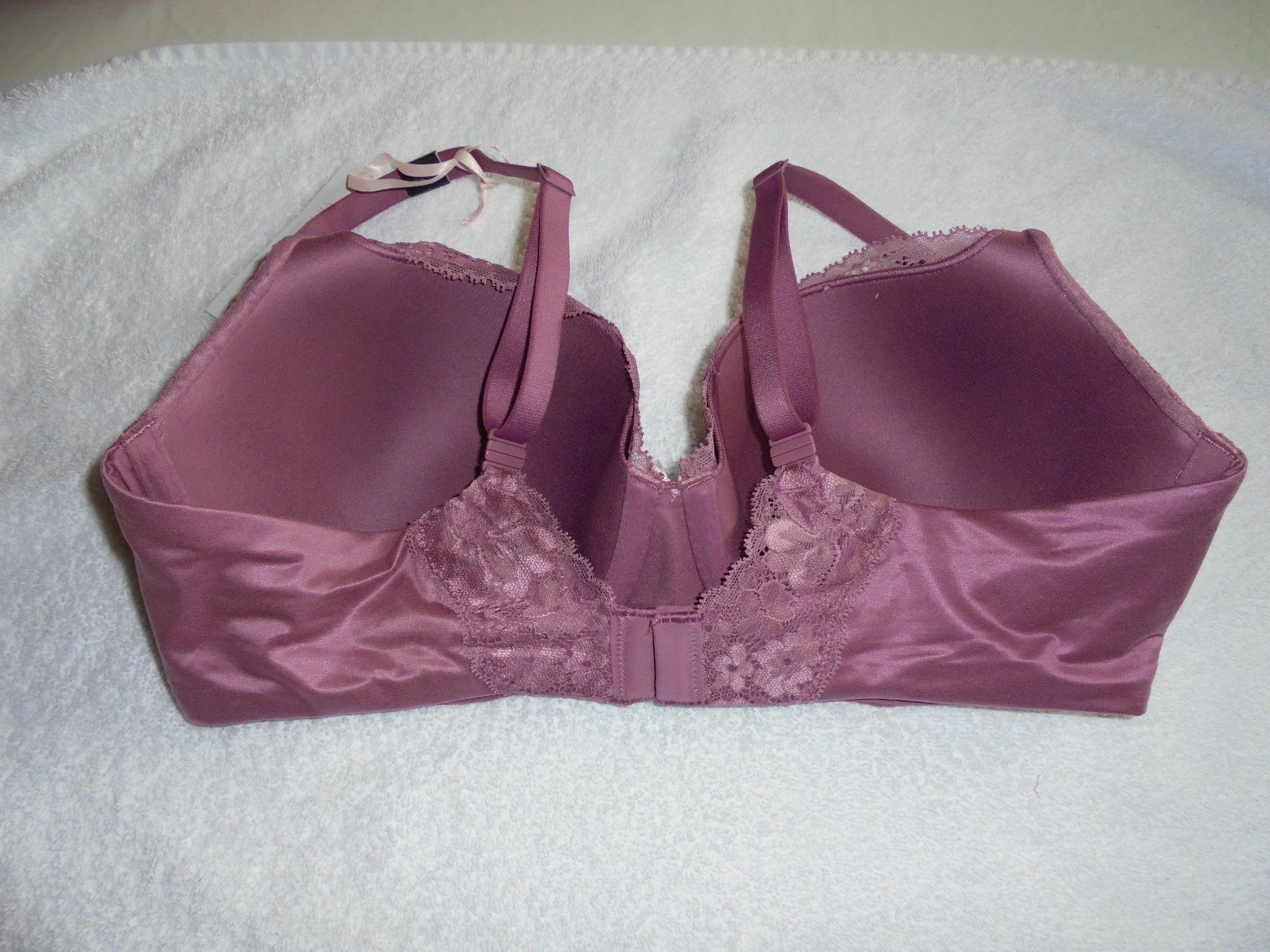 Victoria's Secret Sonstige Unterwäsche: VICTORIA'S SECRET BH GRÖSSE 80 D – Neu und originalverpackt aus Aarau Rohr von PinkSchwein 3