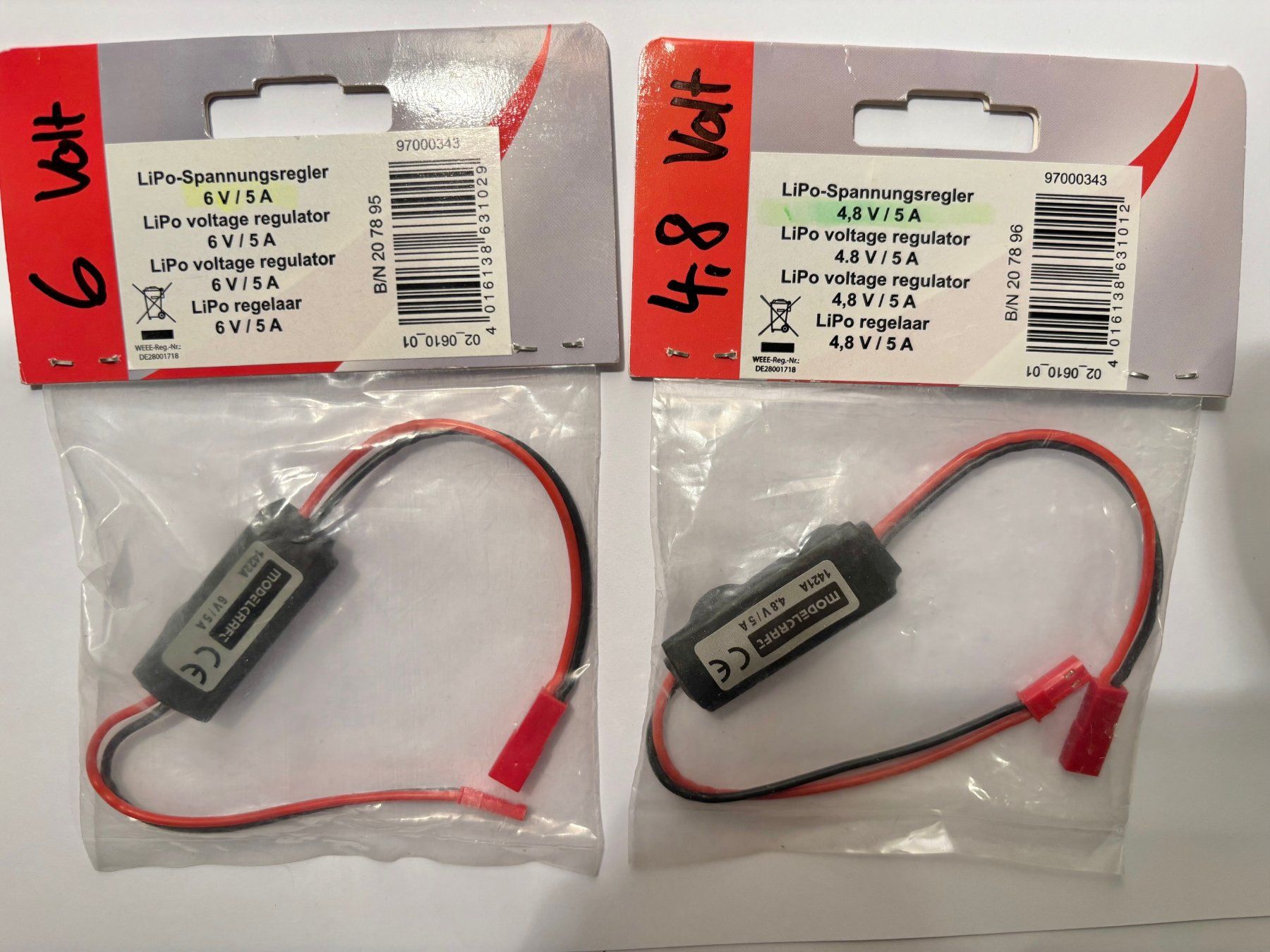 Elektronikbauteile: 2 Lipo-Spannungsregler. 1x 4.8 Volt, 1x 6 Volt – Neu und originalverpackt aus Rothrist von Modelfan