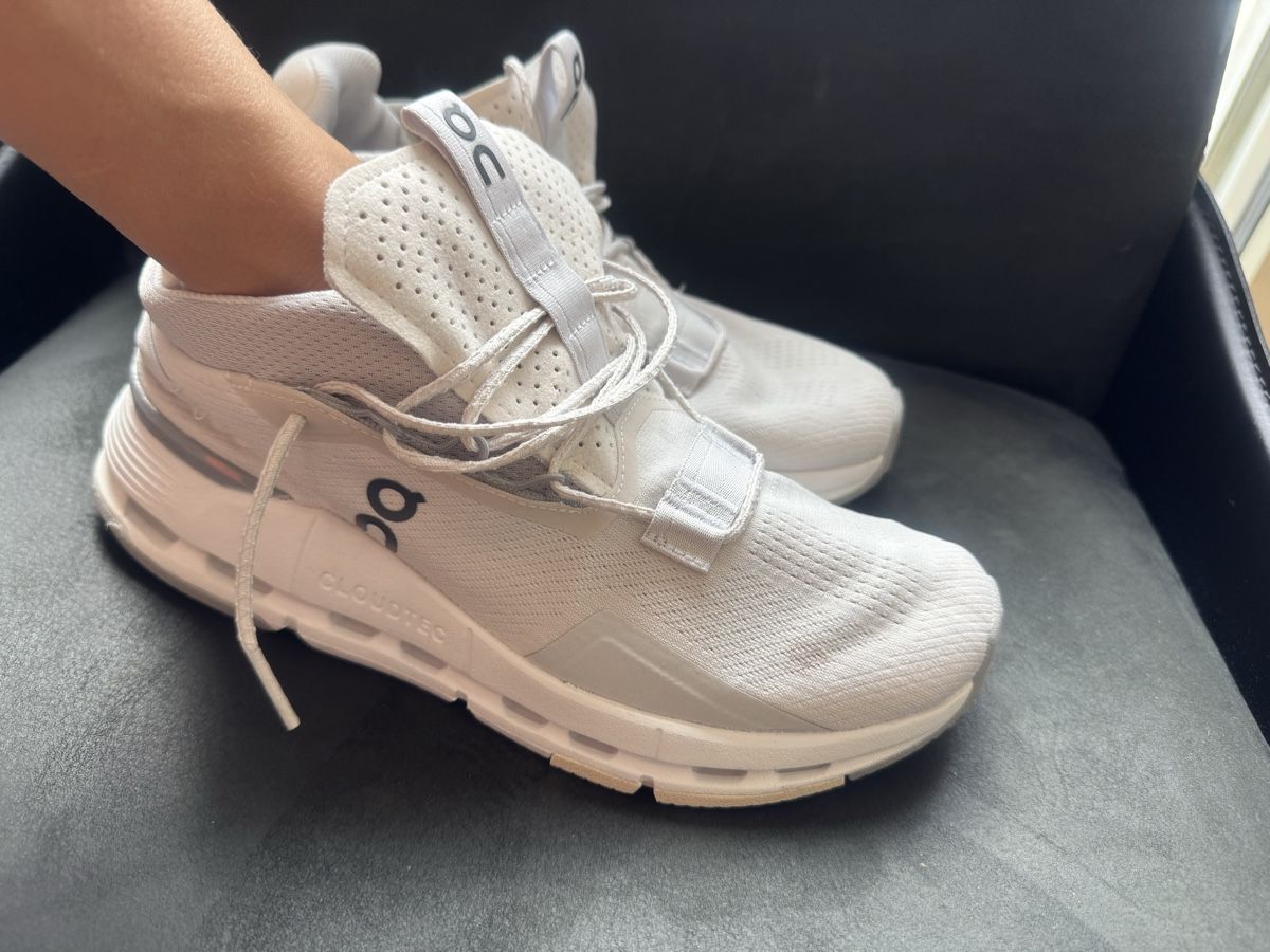 On Scarpe da donna: On Cloudnova Sneaker Weiss 38.5 – Usato da Zürich venduto da LuxuryJewellery 2