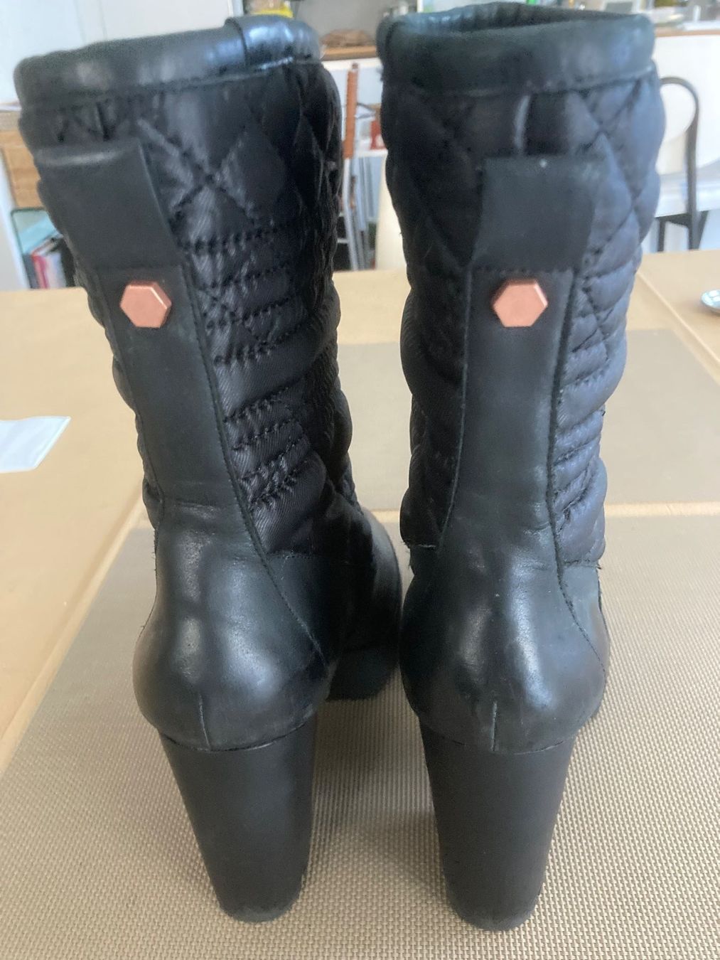 Calvin Klein Scarpe da donna: CALVIN KLEIN Winter Stiefelette – Usato da Wilderswil venduto da Feldbach 6