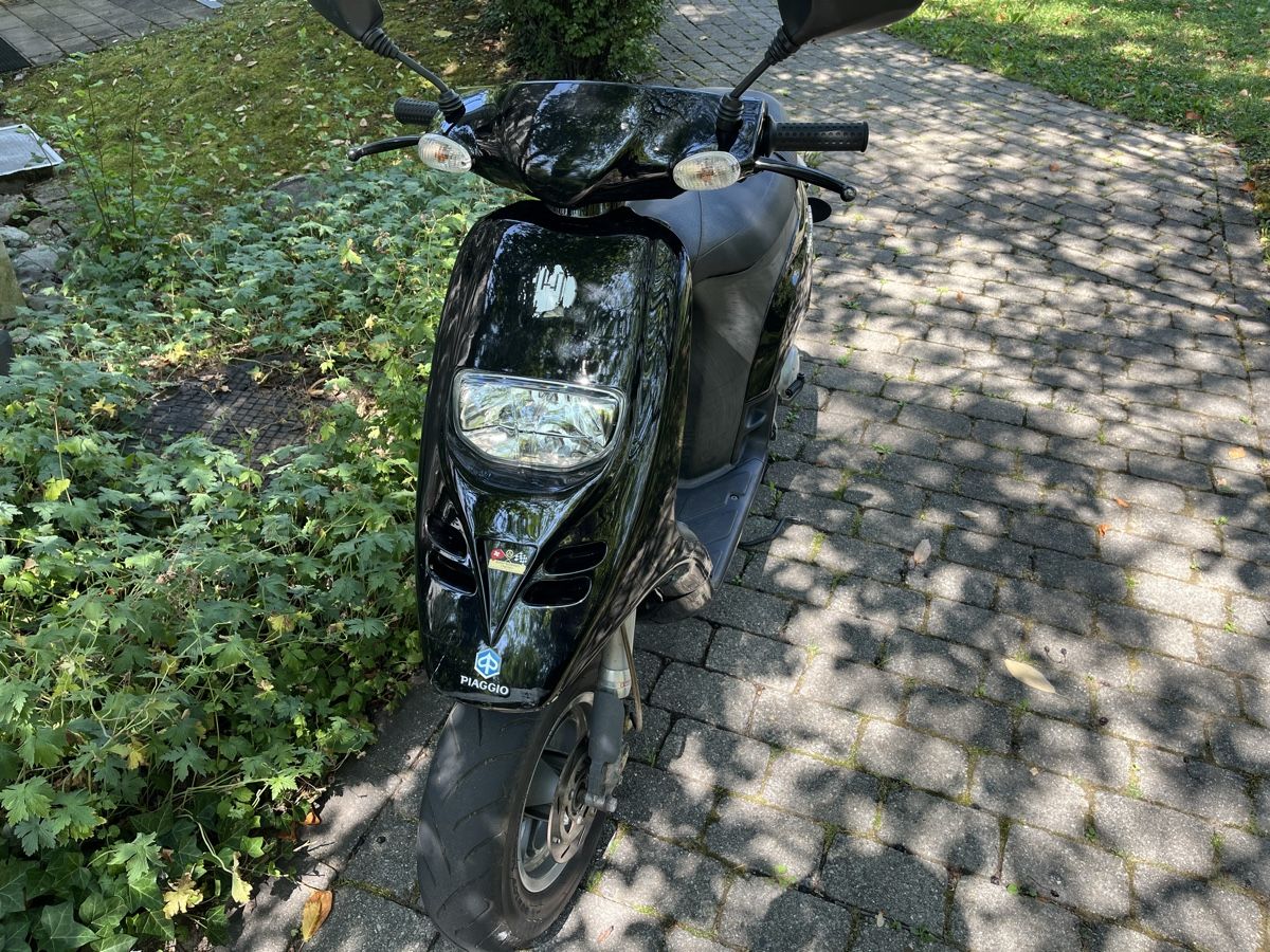 Piaggio Scooters: Piaggio Typhoon 2T – D'occasion à Pfäffikon SZ par phi_9tp5 1