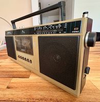 Radiokassette DDR, ghettoblaster 