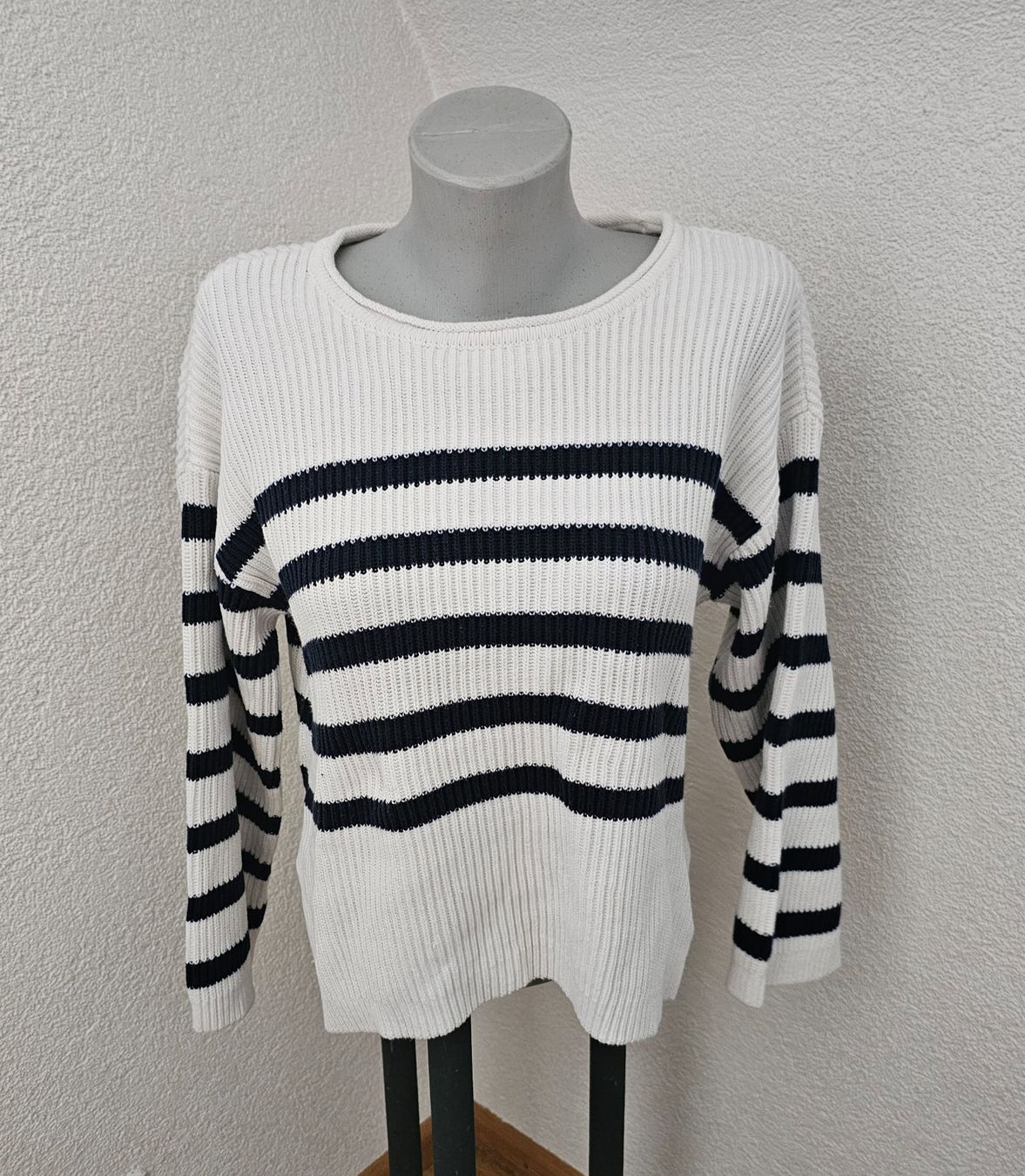 Vila Maglioni & Felpe: Pullover VILA Gr. M gestreift – Usato da Füllinsdorf venduto da Sunnebliemli7