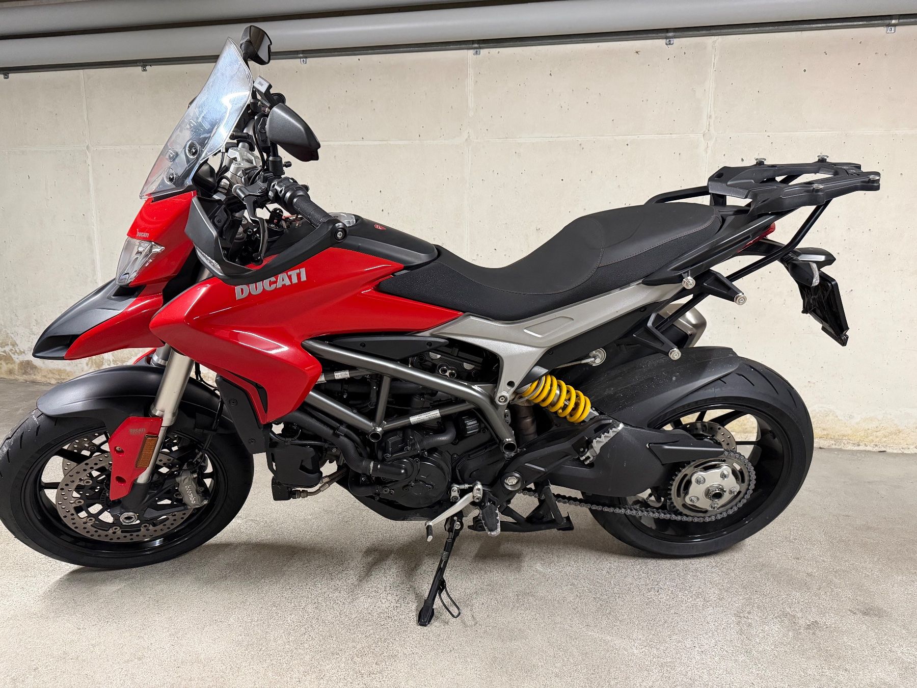 Ducati Touring: Ducati Hyperstrada 939 – D'occasion à Volketswil par kirschen1234 1