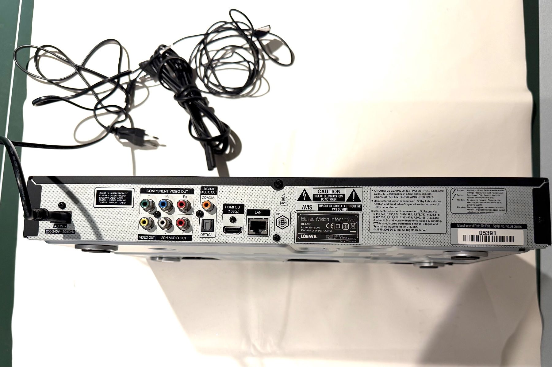 Loewe Fernseher: TV+Manette + Magnétoscope – Gebraucht aus Genève von fto_sz8d 7