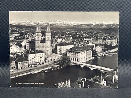 Zürich und die Alpen