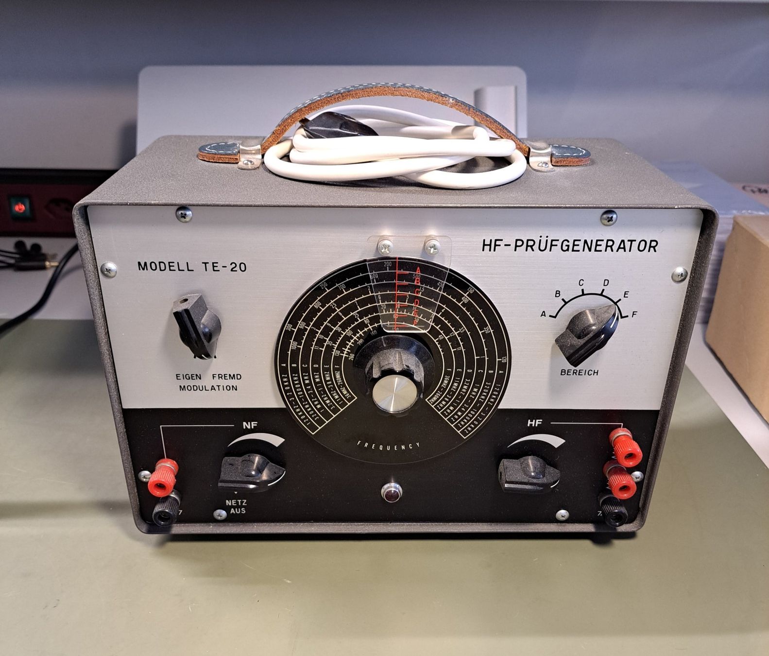 Messen: HF-Prüfgenerator TE-20 – Gebraucht aus Gümmenen von S.Jaberg