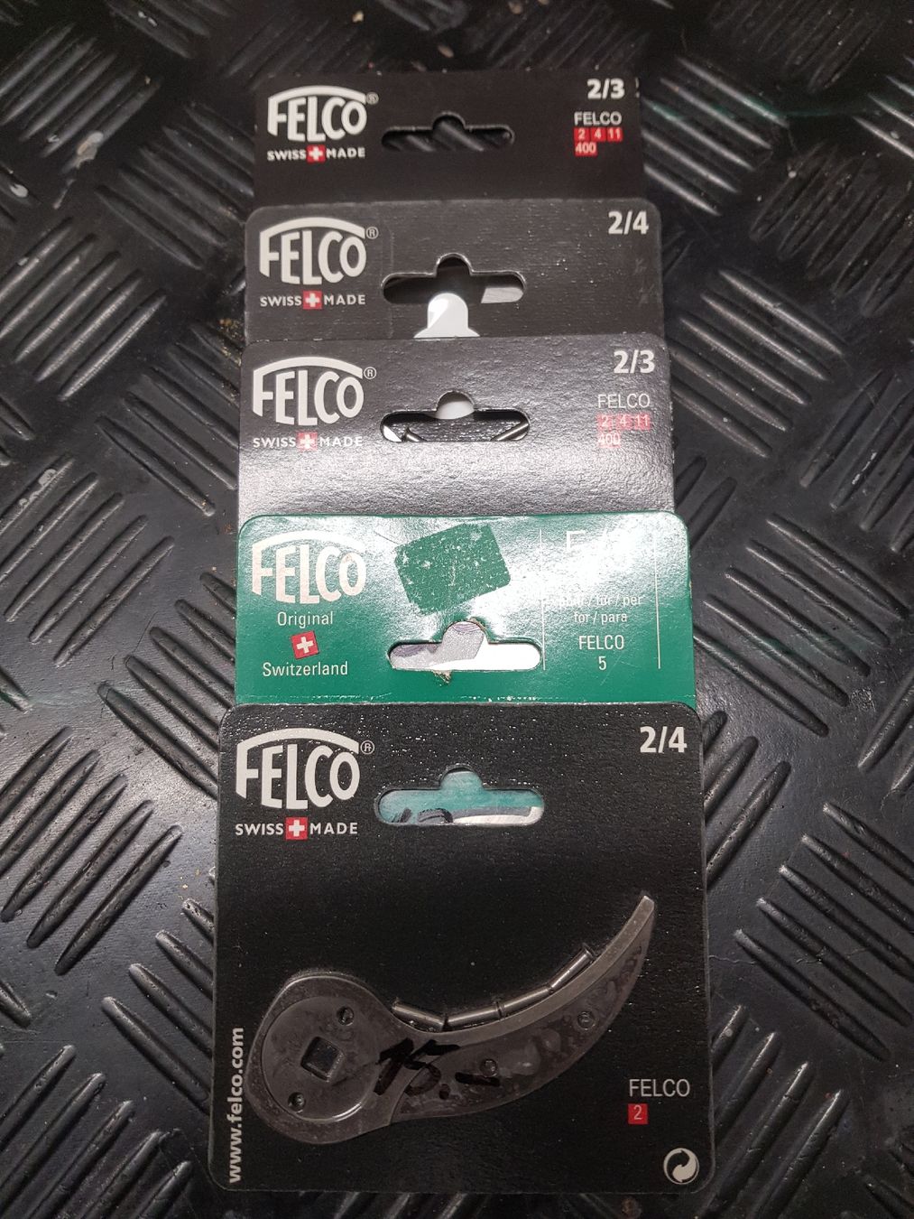 Felco Tutti gli attrezzi: Felco Ersatzklingen – Nuovo e nell'imballaggio originale da Altnau venduto da samira41 1