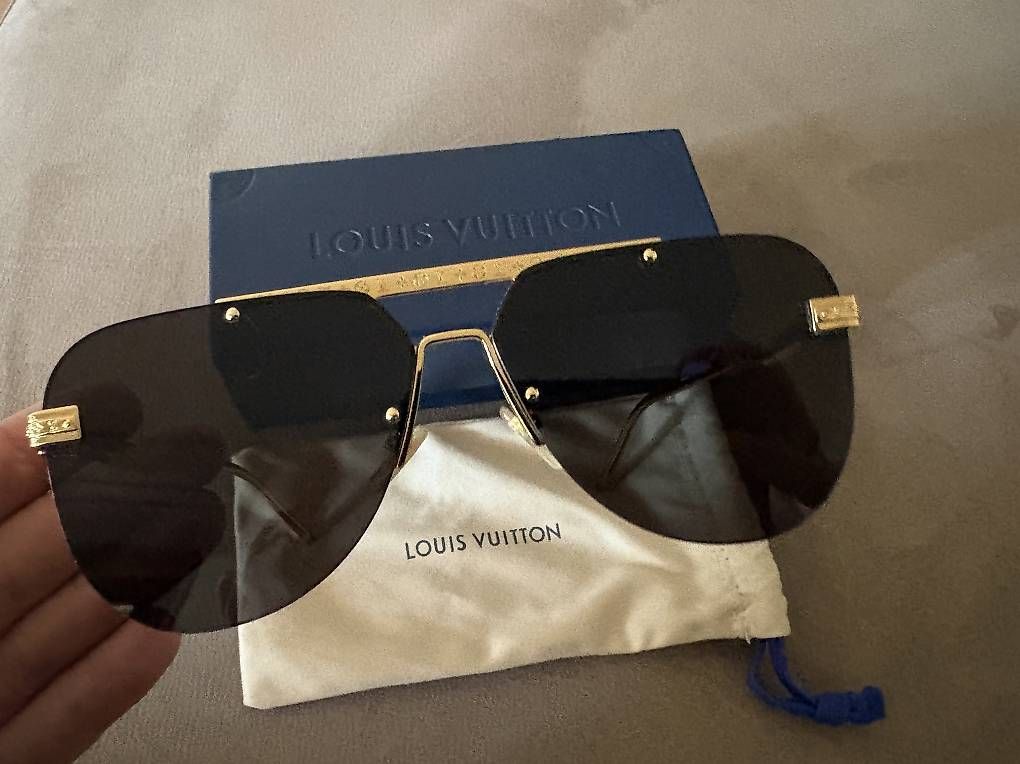 Occhiali & Lenti: Occhiali da sole Louis Vuitton Ash – Usato da Ponte Tresa venduto da inf_yrs2 2