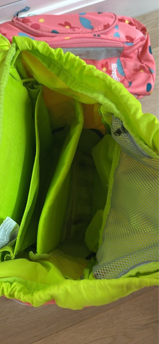 Ergobag Borse & Zaini: Ergobag Schulranzen Set mit Sportrucksack, Schmetterling – Usato da Troinex venduto da MThraen 2