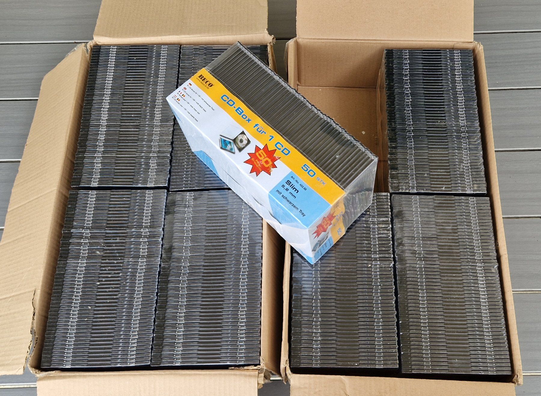Altro in Decorazioni & Accessori: ***** 50 CD-Boxen Slim - Neu ! – Nuovo e nell'imballaggio originale da Villaz-St-Pierre venduto da Ubid