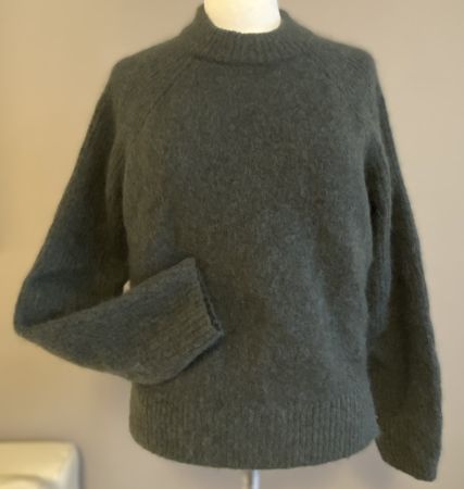 SECOND FEMALE Mohairwolle Brooklin Pullover  XS oversize NEU
