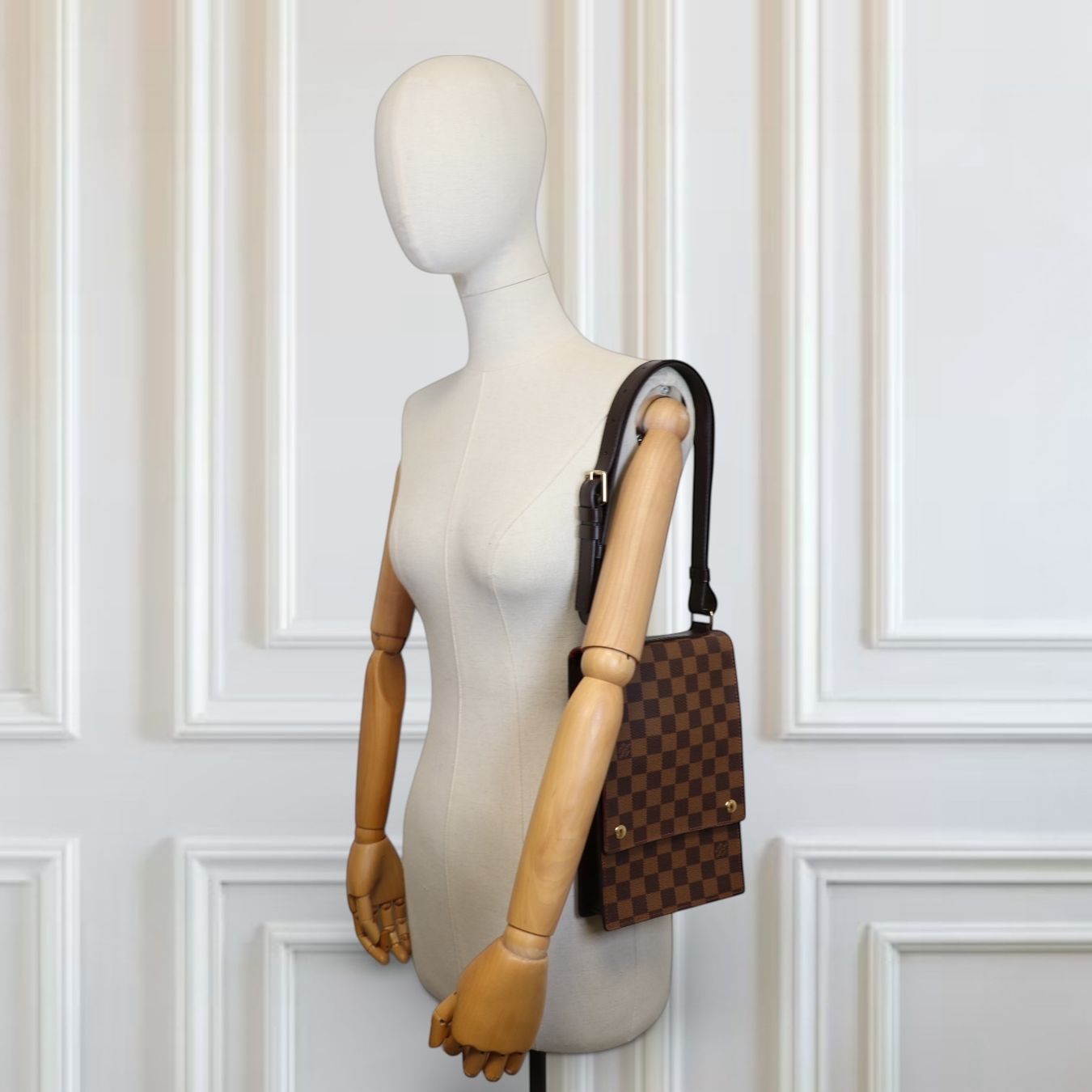 Louis Vuitton Borse: Louis Vuitton Portobello Damier ebène – Usato da Binningen venduto da Designerlabels 1