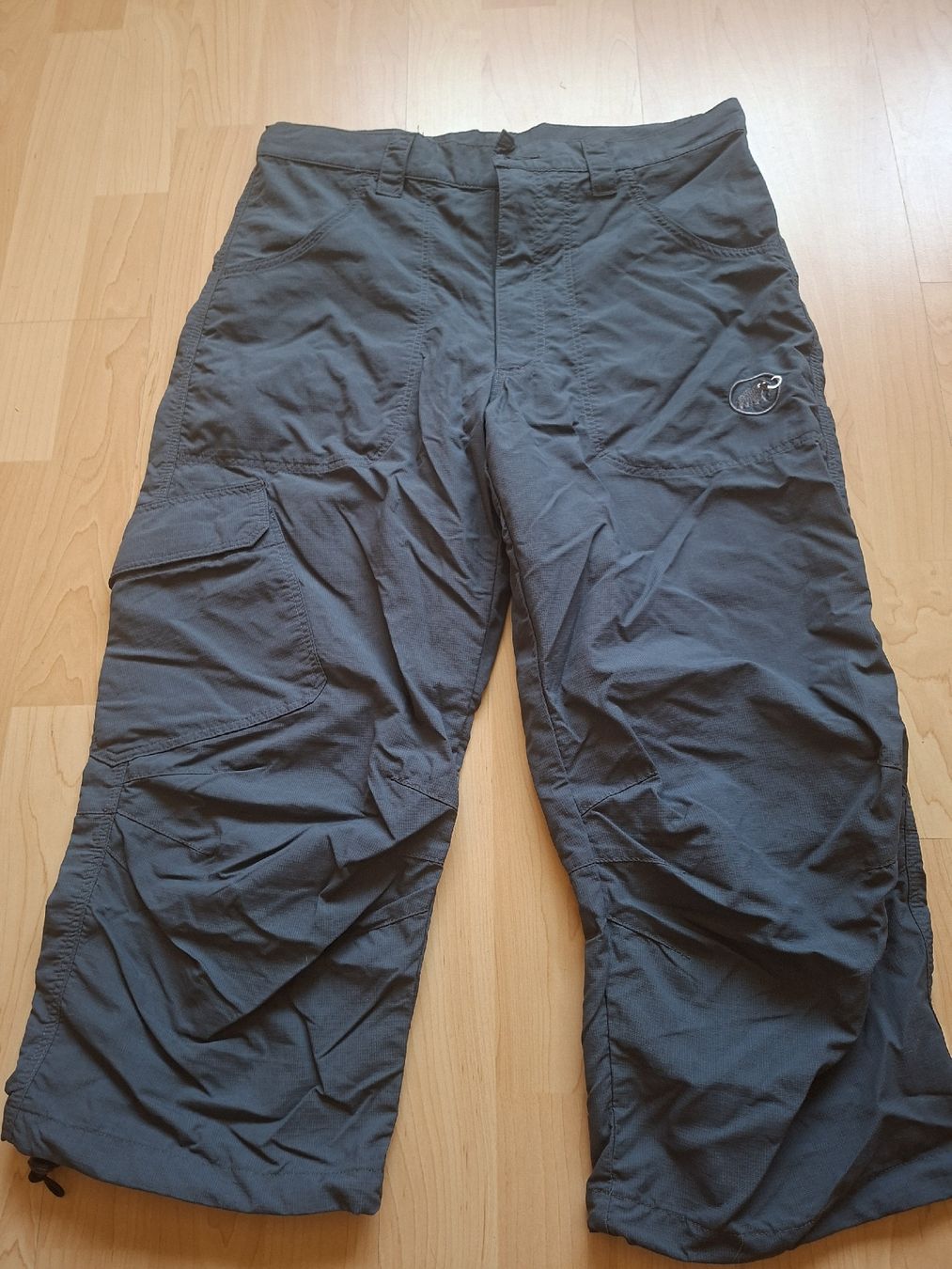 Mammut Pantaloni: Mammut Outdoor 3/4 Hose Grösse 46 – Usato da Sumiswald venduto da Cicco02
