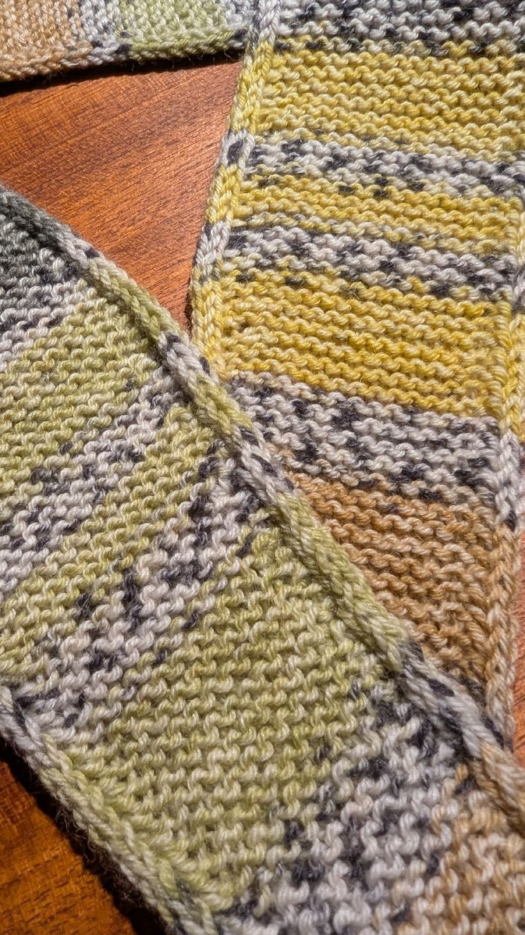Foulards, Tücher & Schals: Sophie Scarf - handgestrickt – Neu (gemäss Beschreibung) aus Winterthur von valyval 1