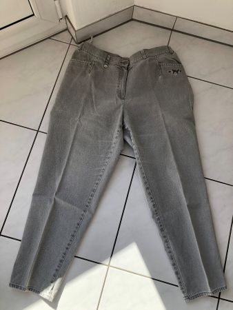 Jeans Gr 44