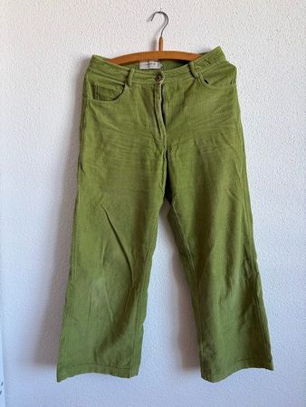 Cordhose THINKING MU grün S guter Zustand