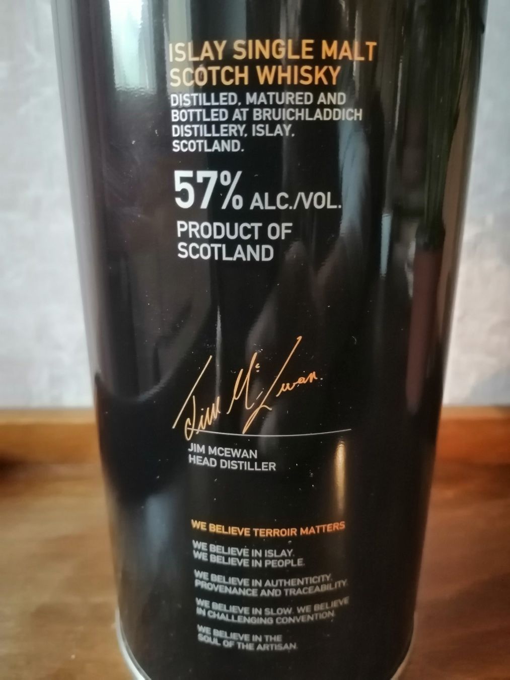 Octomore Bevande alcoliche: Bruichladdich Octomore 6.1 – Nuovo e nell'imballaggio originale da Bern venduto da tomri7 3