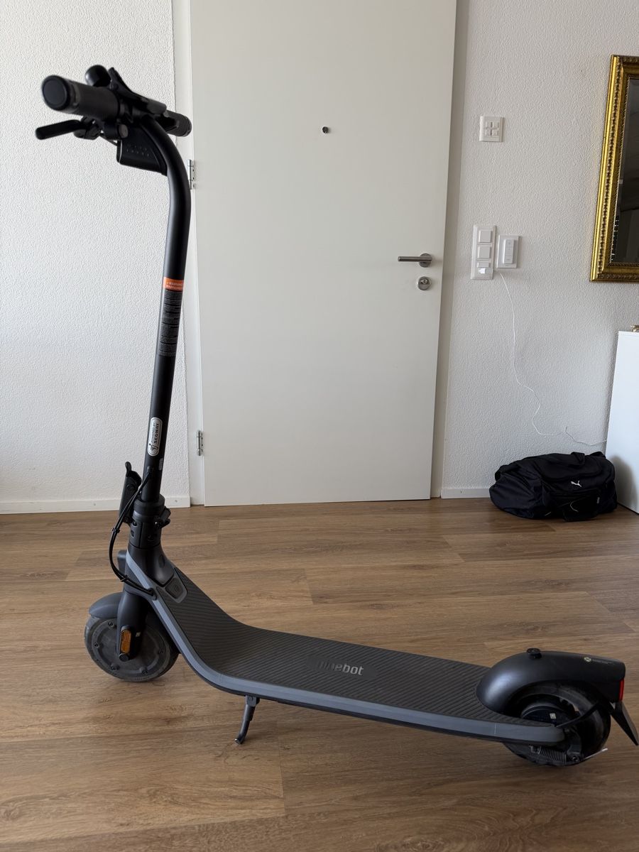 Segway Kickboard: Segway Ninebot E2 E-Scooter gepflegter Zustand – Gebraucht aus Bern von hei_njv9 6