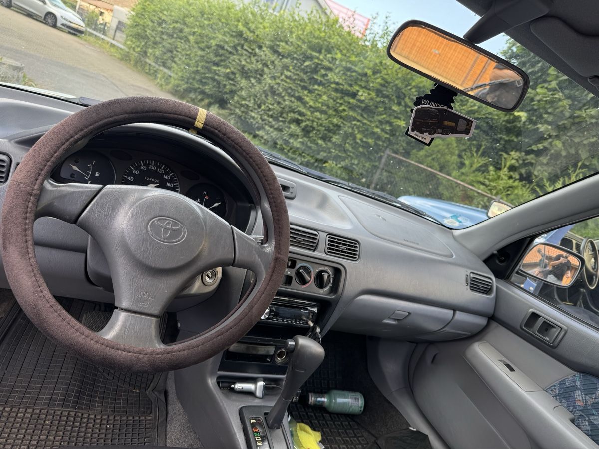 Toyota Autos: Toyota Starlet – Gebraucht aus Rorschach von Trash1 2
