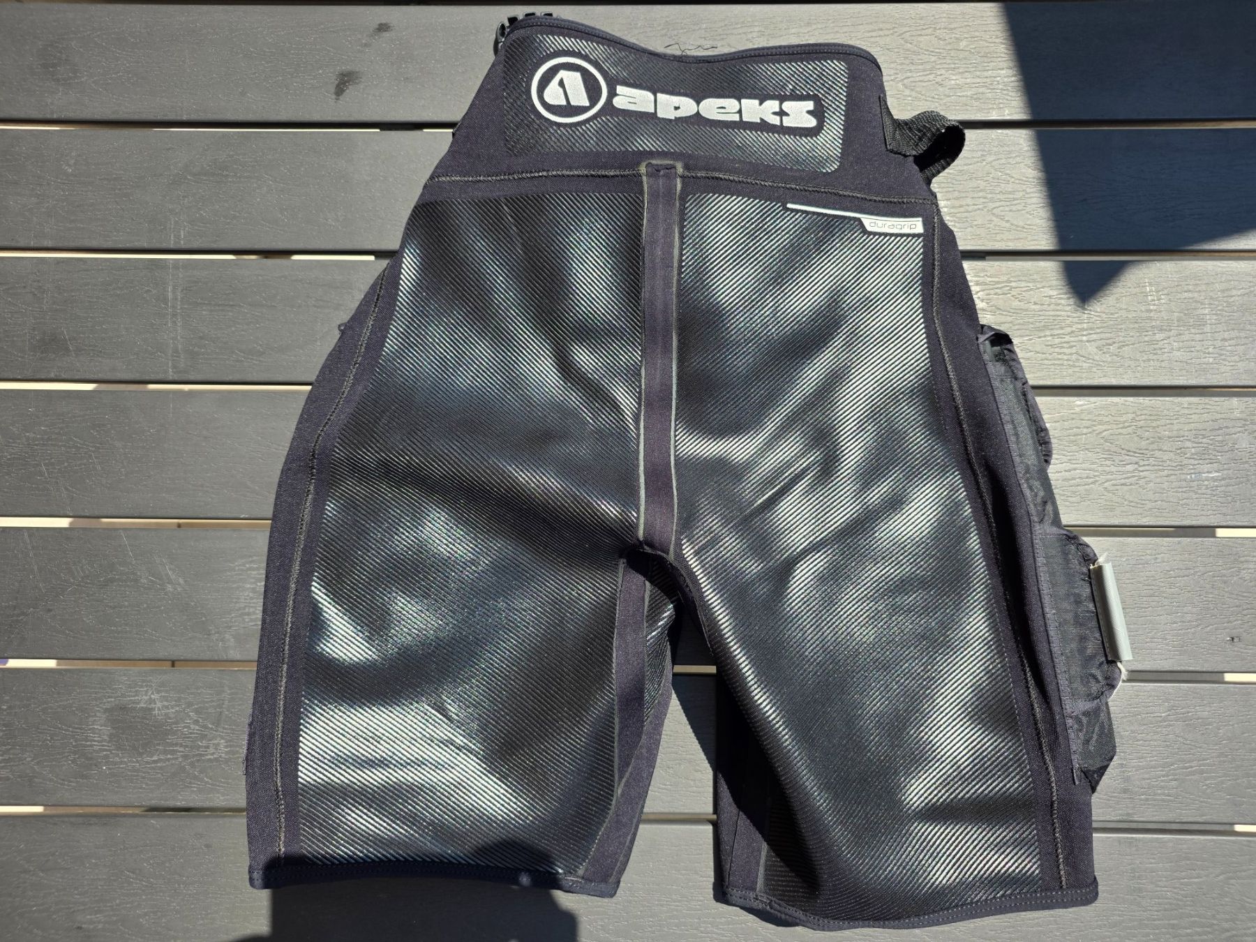 Apeks Tauchanzüge: Apeks Tech Pocket Shorts – Gebraucht aus Hergiswil NW von luc_b5pz 1