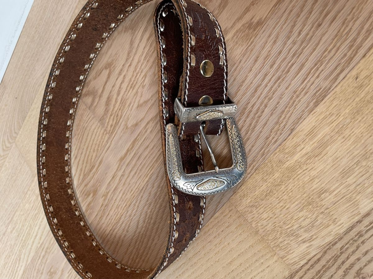 Cinture: Ledergürtel mit Schnalle, braun silber – Usato da Zürich venduto da lil_x7ky 4