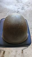 Stahlhelm Grösse 1x 55-56   1x 57-58