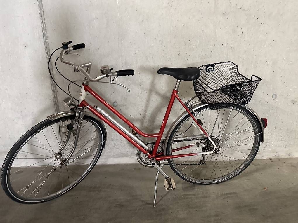 Biciclette: altes Damenvelo – Usato da Gümligen venduto da tra_k2vk