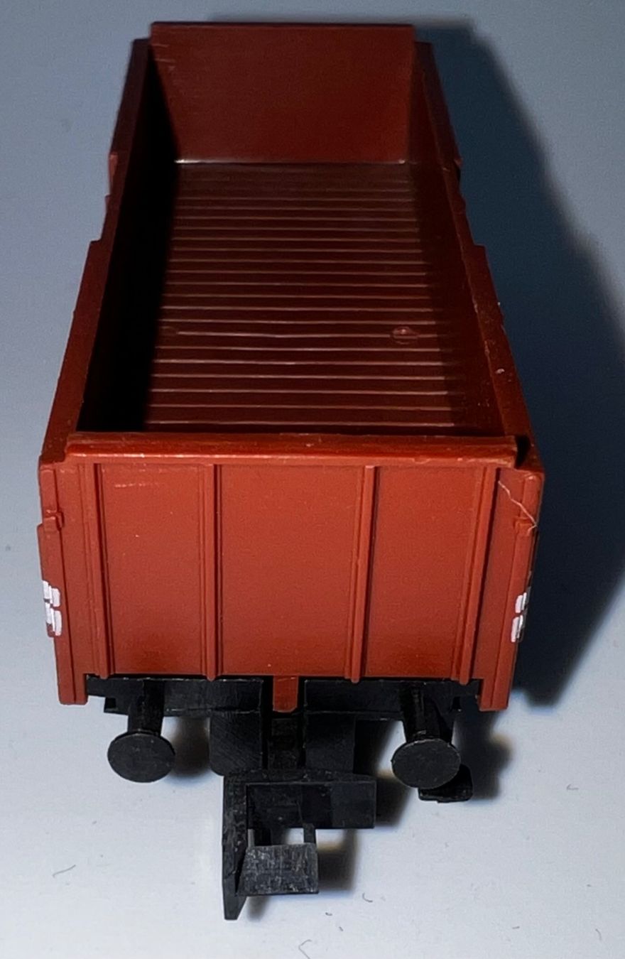 Arnold Modelleisenbahnen: Arnold -N, Hochbord-Güterwagen Om31 – Gebraucht aus Basel von jonnyhaas 2
