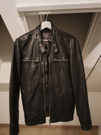 Blouson Cuir Noir WE 62 - Style Motard - Taille S - Parfait 