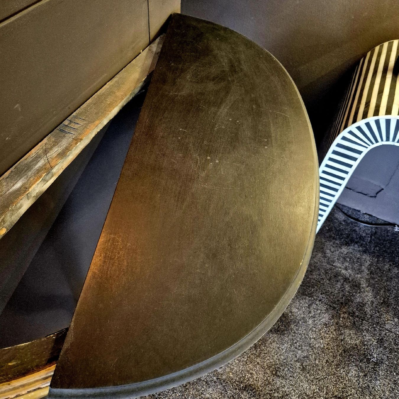 Console: Wandkonsole, Italien um 1920 – Usato da Basel venduto da Gaianed 9