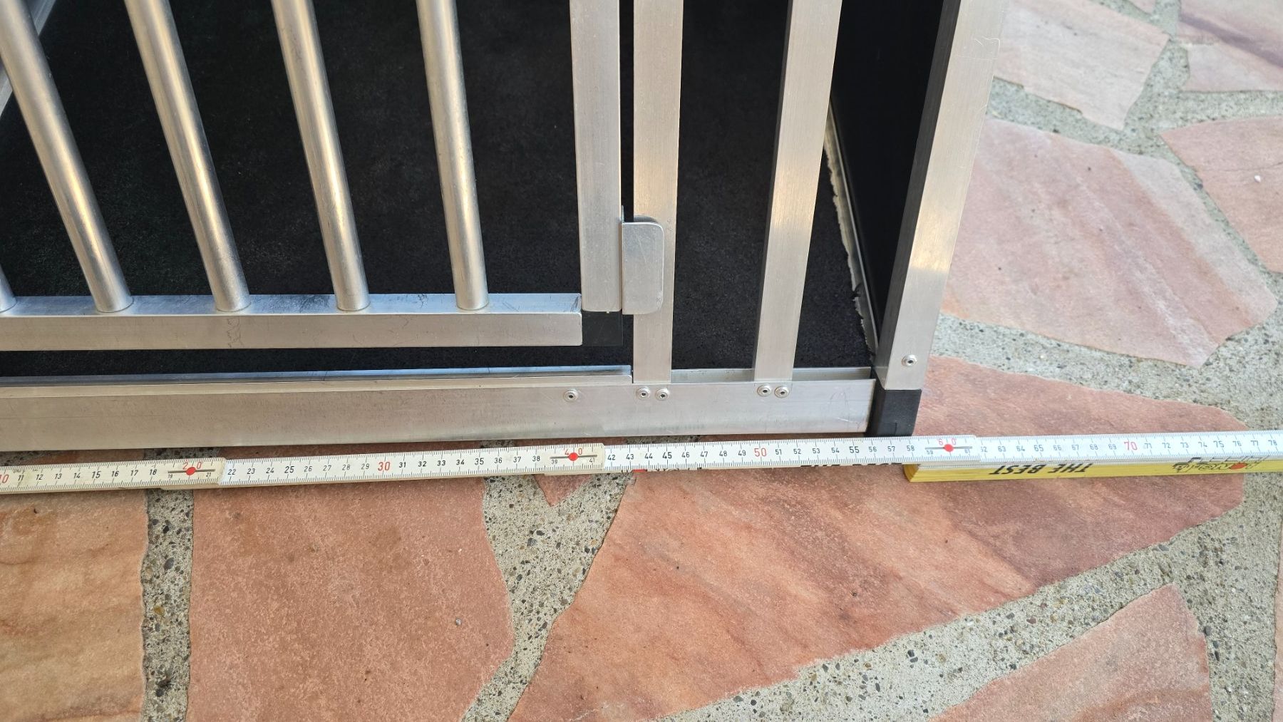 Gabbie, trasporto & Sicurezza: Hundetransportbox Aluminium – Usato da Obergerlafingen venduto da Beat031 7