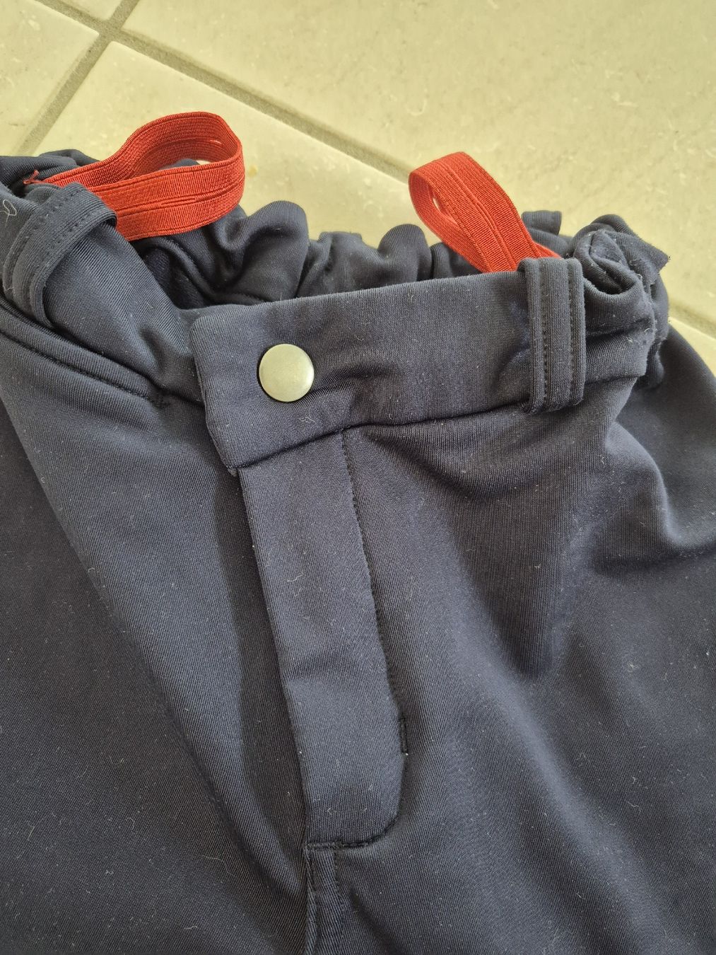 Decathlon Pantaloni: Fouganza Navy Reithose Grösse 134 – Usato da Adliswil venduto da Stardust11 3