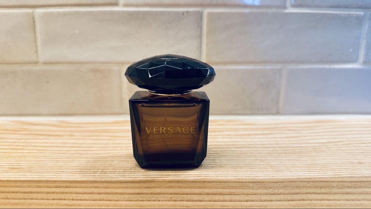 Versace Profumi & Eau de Toilette: Versace Crystal Noir, 30ml, EdP – Nuovo (secondo la descrizione) da olten venduto da miau14