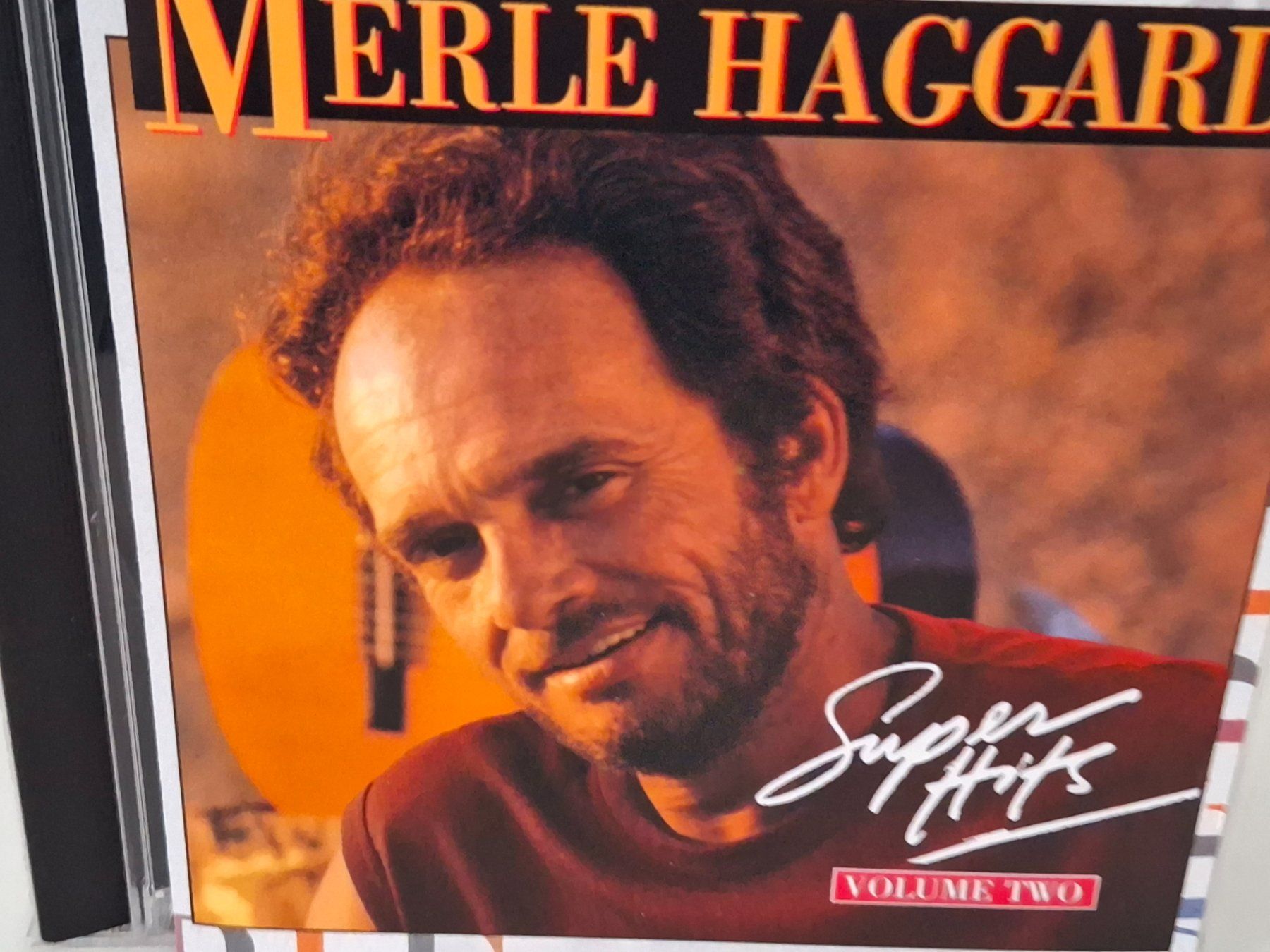 CD: CD Merle Haggard - Super Hits Volume Two - 🤠 – Usato da Aarberg venduto da Jackup1