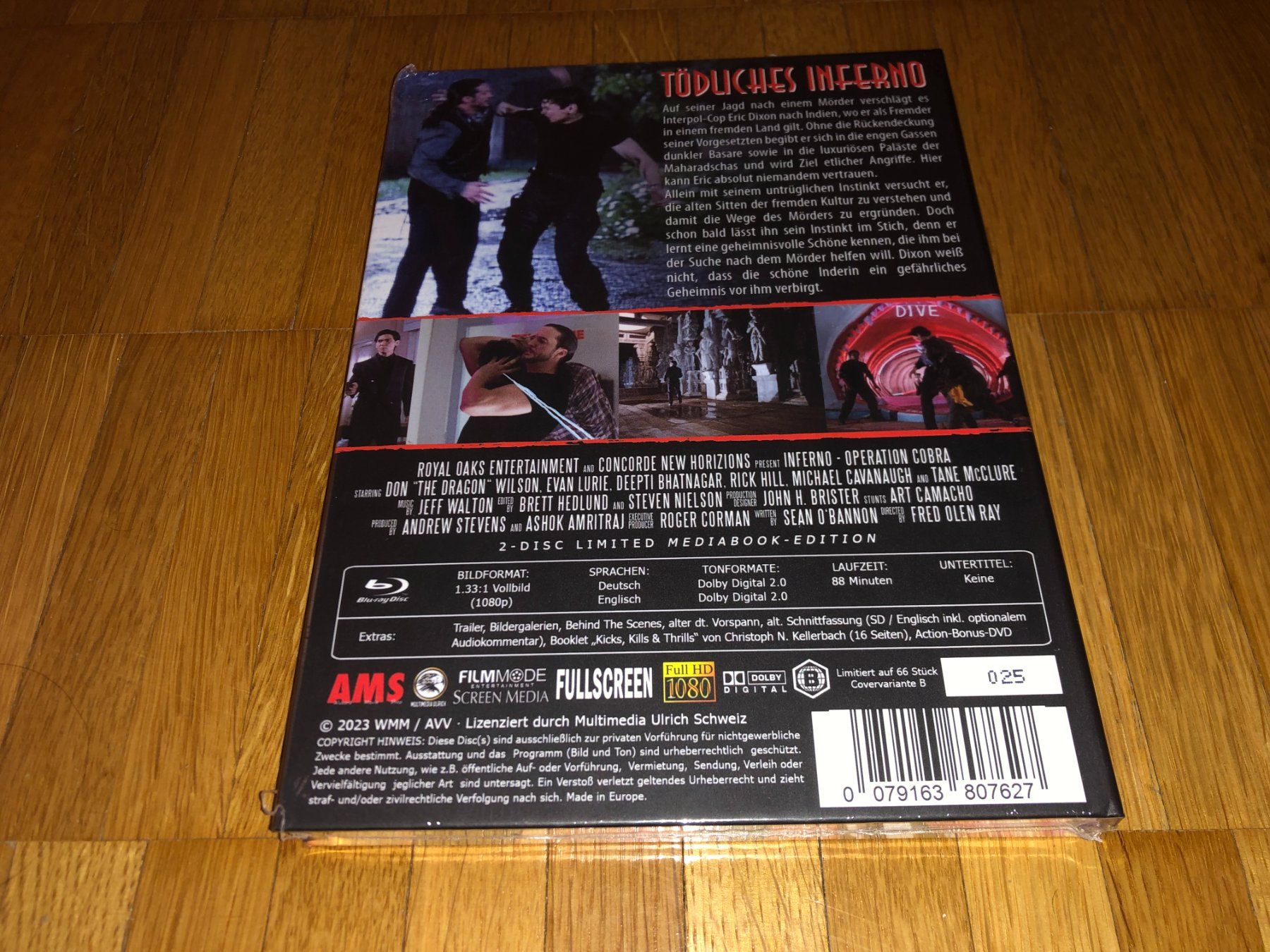 Tutti i DVDs: Tödliches Inferno - MEDIABOOK - B - UNCUT – Nuovo e nell'imballaggio originale da Basel venduto da havsok 1