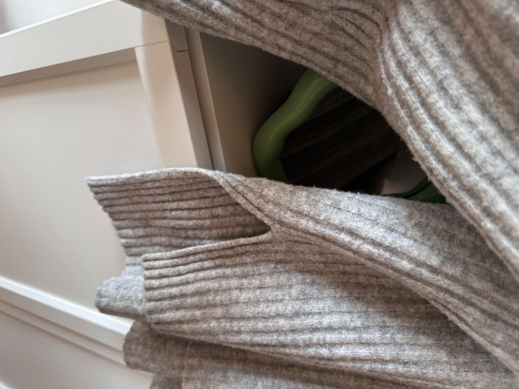 Maglioni & Felpe: Rollkragenpullover Pullover a oversized fit Zara H&M – Usato da Zürich venduto da Lotta1509 5