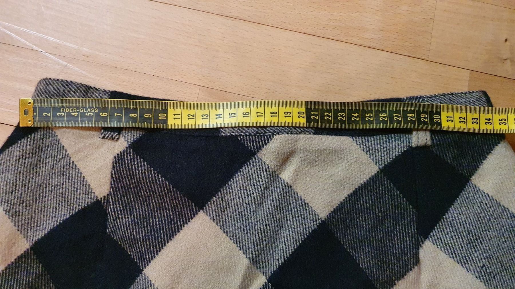 Röcke: Schicker Karo Schwarz Beige Gr. 36/38 Herbst – Gebraucht aus Wald ZH von CapLux 3