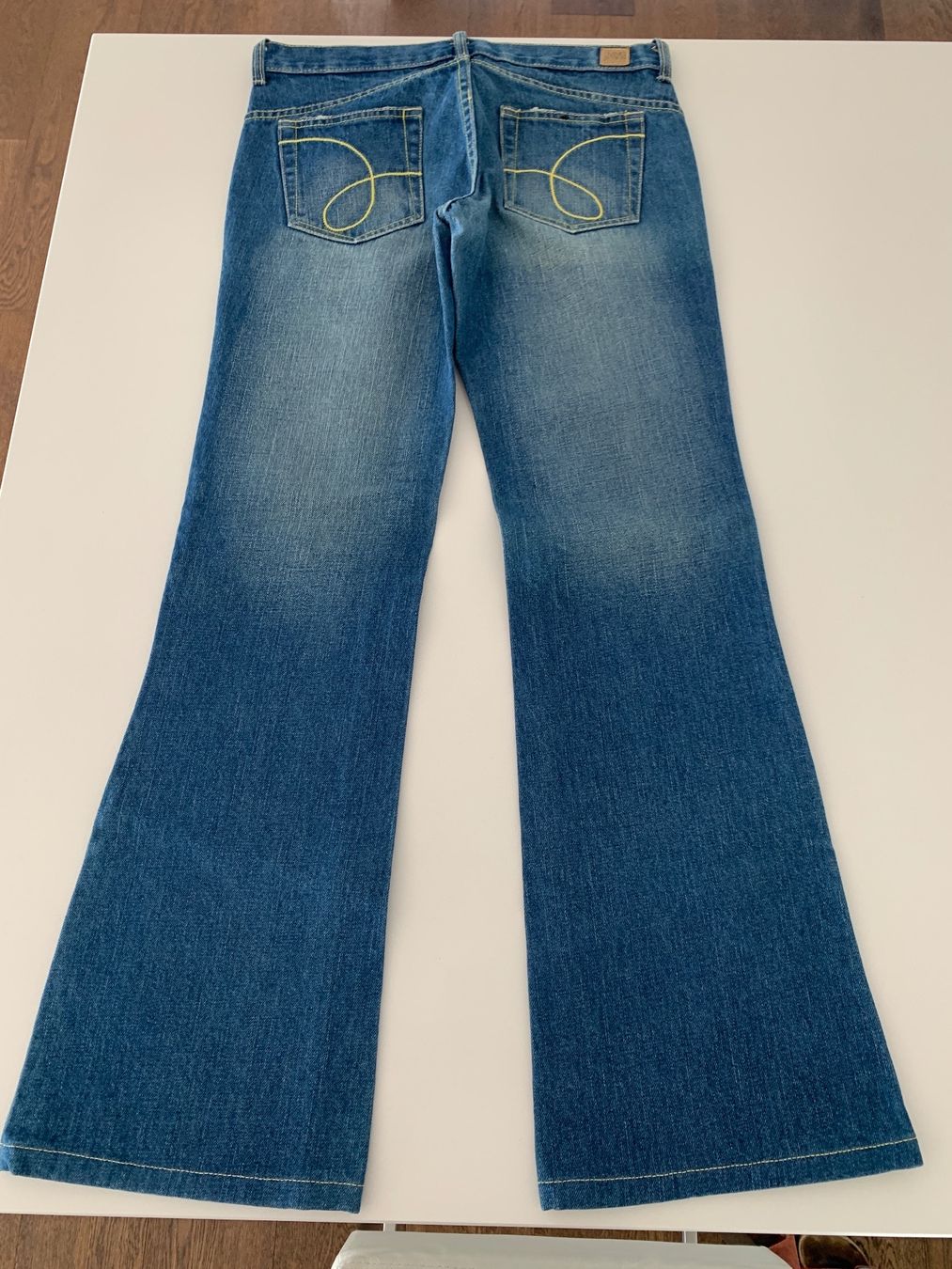 Mango Jeans: MANGO Jeans taille 36/S – Usato da Morges venduto da Imade1 2