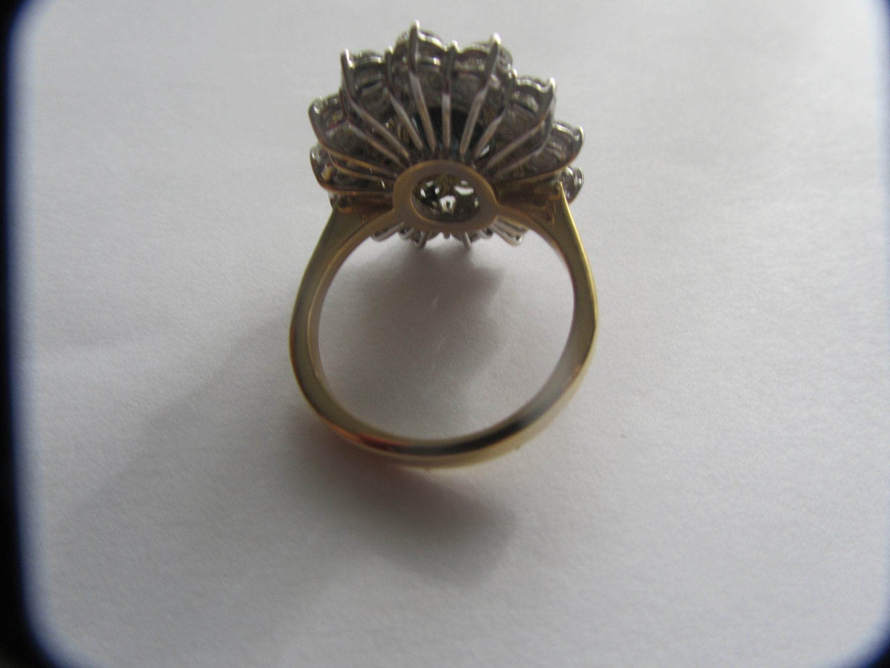 Anelli: Saphit-Brillant Ring-18 K.Gold – Usato da Luzern venduto da Lucernauno 3