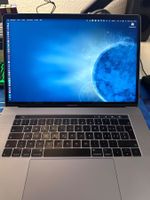 Apple MacBook Pro 15 pouces 2018 i7 16Go (A1990)