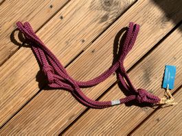 Pony (S) Knotenloses Halfter in Berry