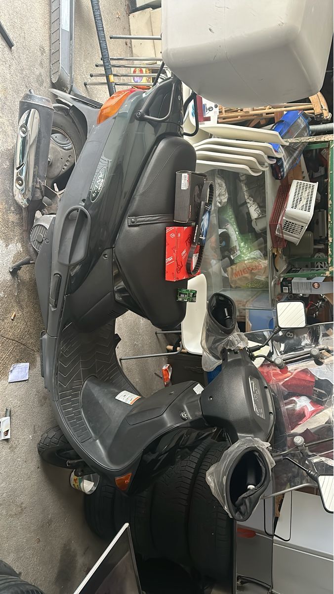 Suzuki Altro: Suzuki AN 125 Roller, – Usato da Bassersdorf venduto da ACHI-47