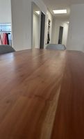 Esstisch aus Holz