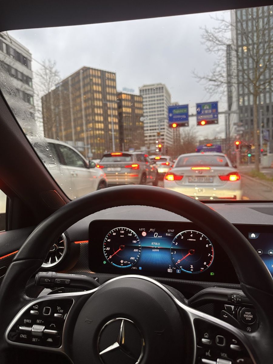 Mercedes-Benz Automobili: Mercedes A35 AMG Limousine 4-matic – Nuovo (secondo la descrizione) da Richterswil venduto da Manu55555 2