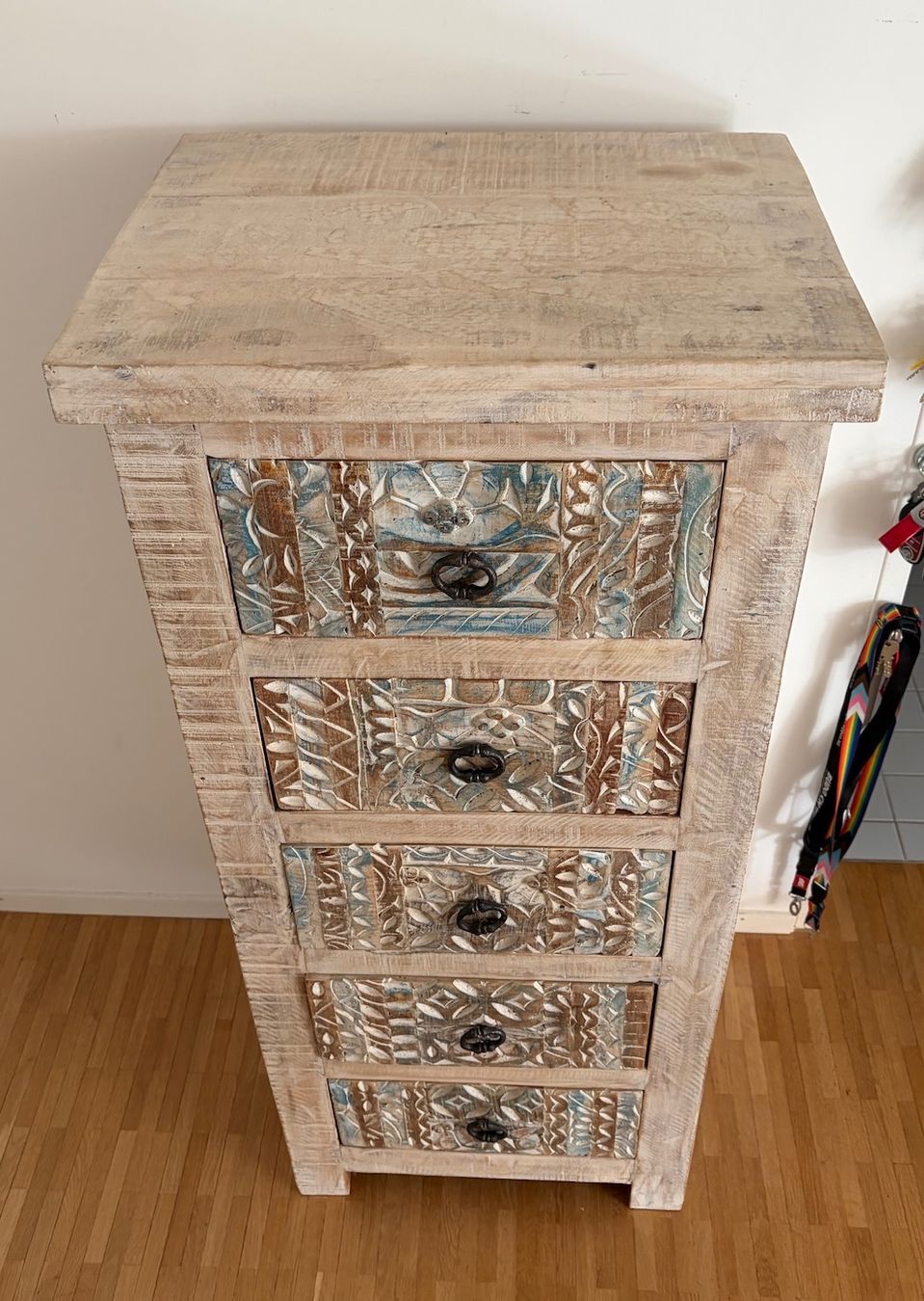Cassettiere: Kommode "shabby-chic" style – Usato da Zürich venduto da Arthi 2