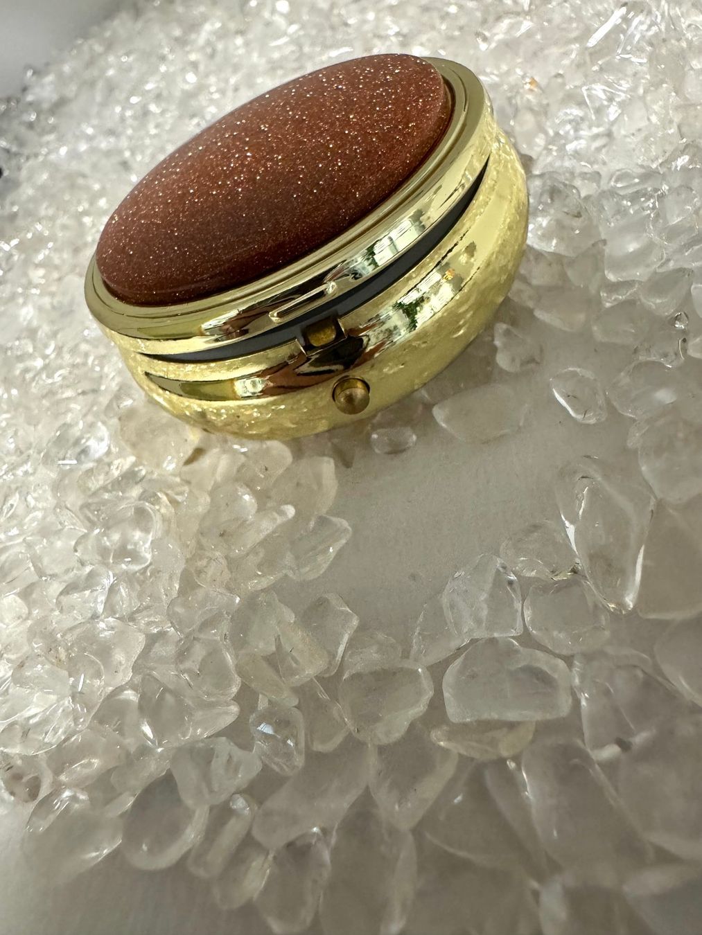 Minerali & Pietre curative: Pillen- Dose Goldfluss Steinplatte. – Nuovo (secondo la descrizione) da Biberist venduto da tl-schmuck 1