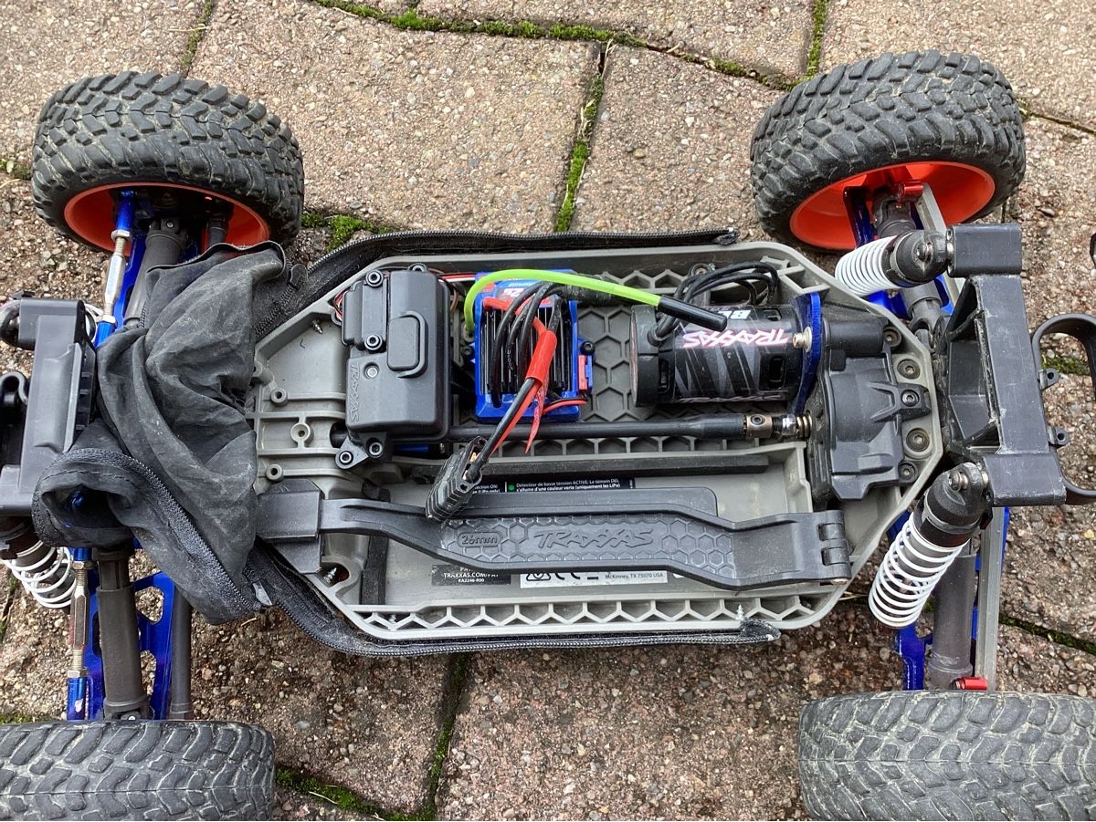 Traxxas Modellismo RC: Traxxas Rustler 4x4 – Usato da Abtwil SG venduto da Cougar80 6