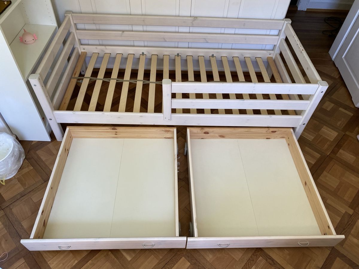 Lits: Flexa Bett mit 2 Schubladen – D'occasion à Winterthur par SOC 1